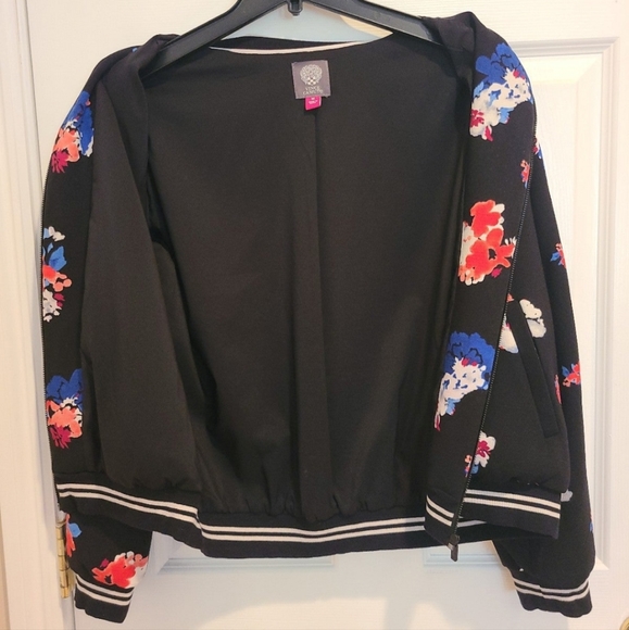 Vince Camuto floral bloom bomber jacket - Picture 7 of 15